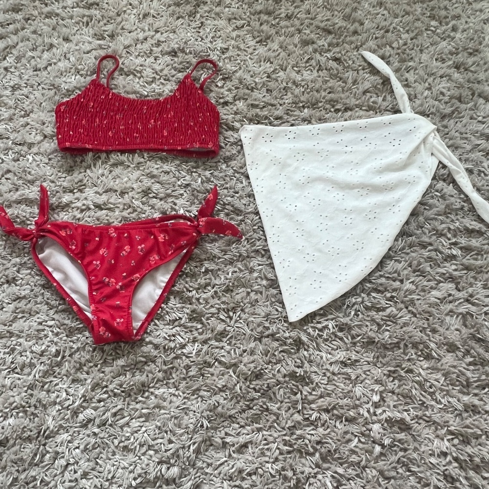 Adorable Seafolly Kids' Red Floral Bikini Set - Size 10 (wrap skirt included)